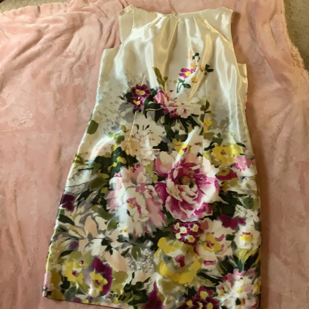 ANN TAYLOR FLORAL MIDI DRESS